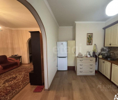 1-комн, 43кв м, этаж 2/5 ул 3 Интернационала, 2