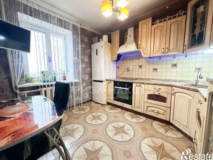 3-комн квартира Унечская улица, 99,  д. 99