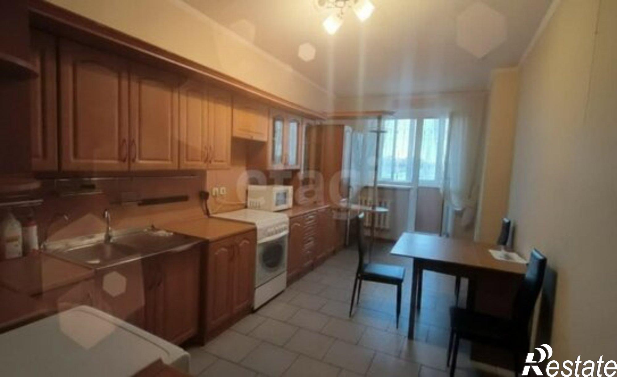 Купить квартиру за 10 000 000 рублей на ул Авиационная, 34