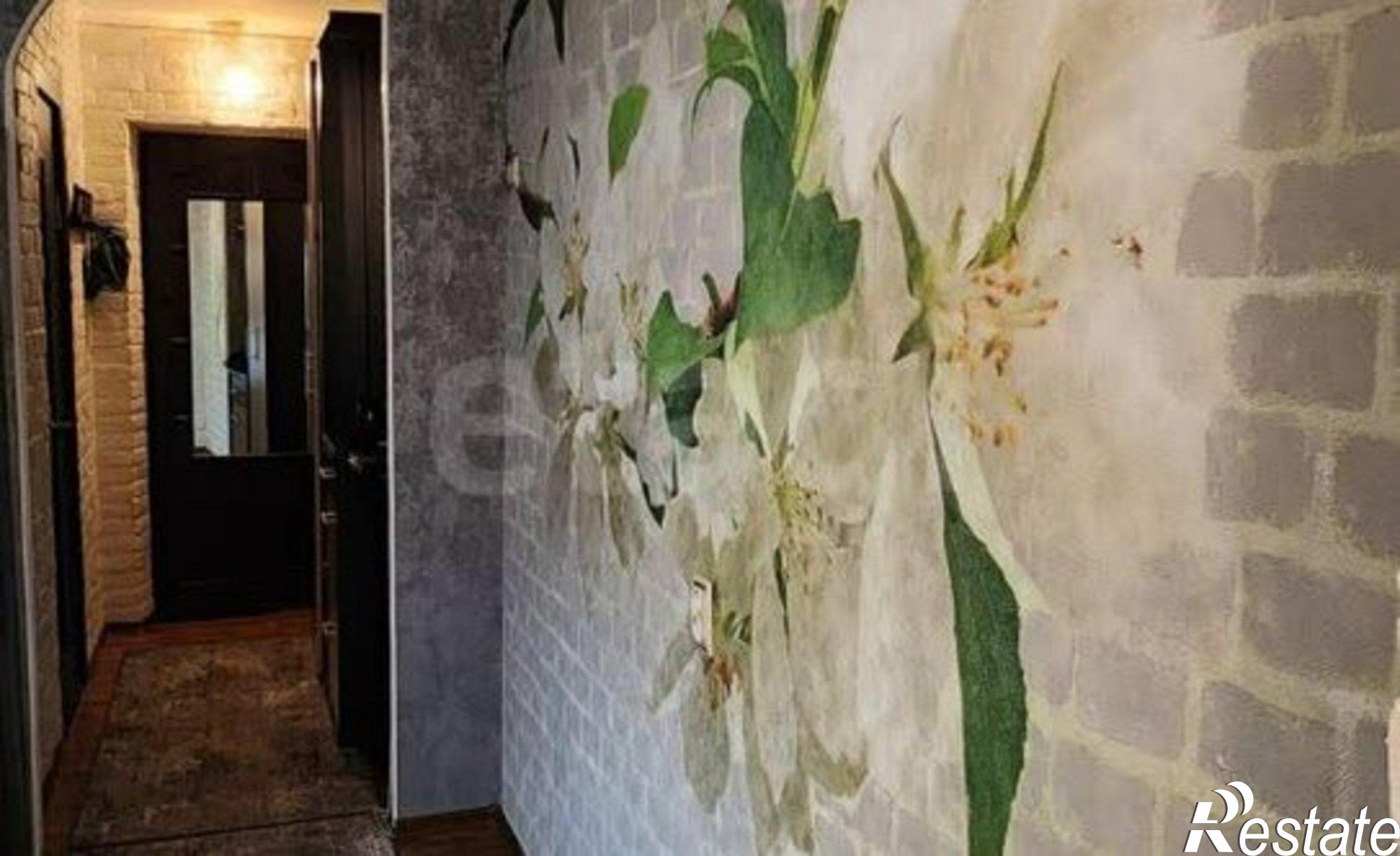 Купить квартиру за 5 291 000 рублей на Новозыбковский переулок, 1