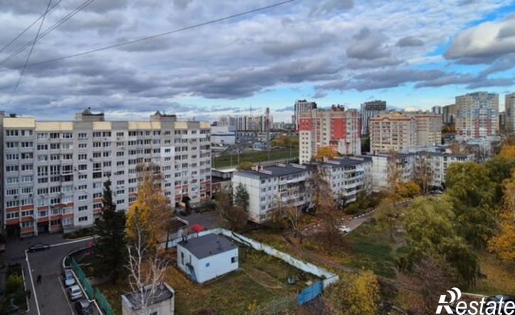 3-комн квартира переулок Пилотов, 2,  д. 2