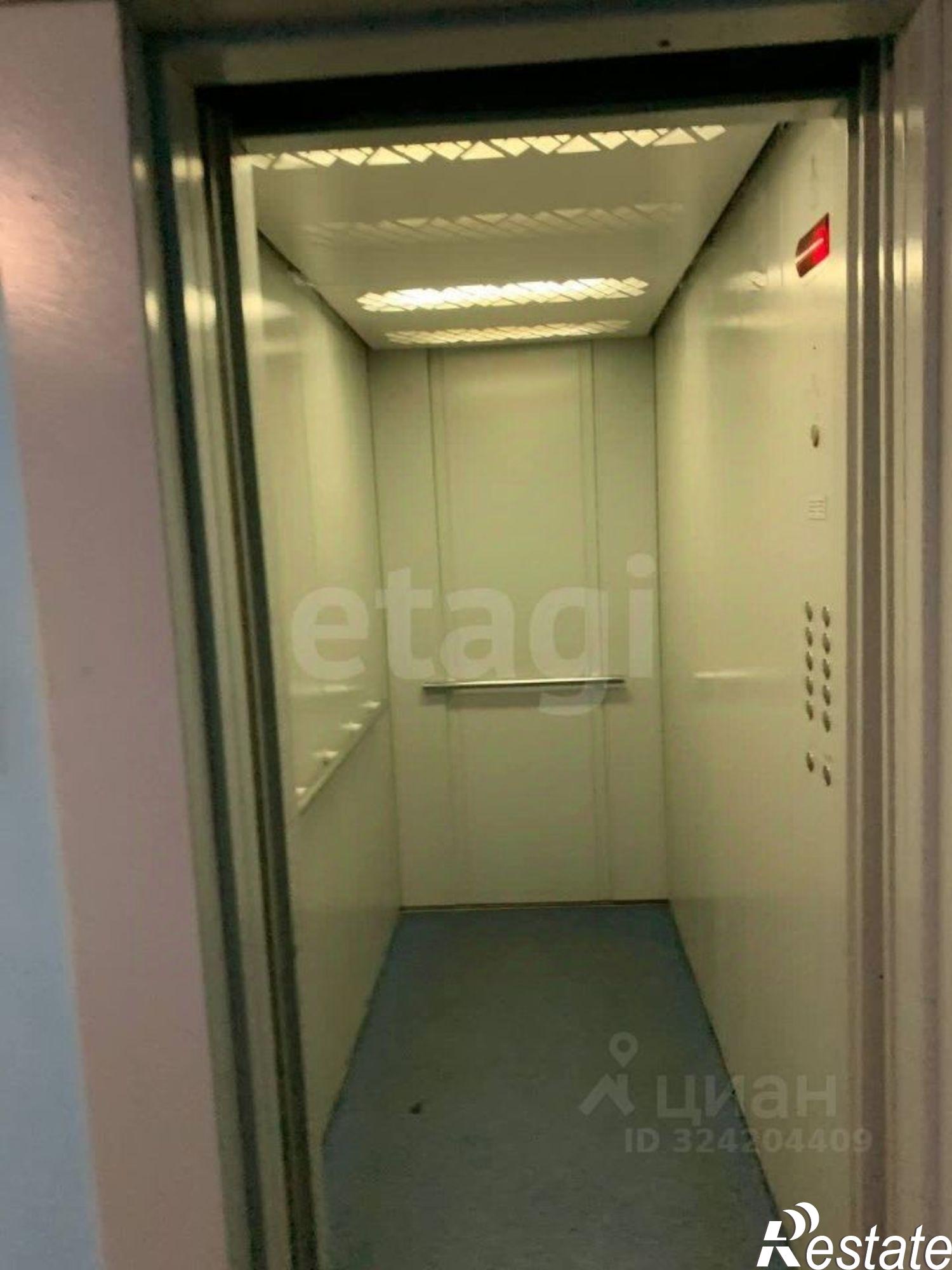 Купить квартиру за 6 000 000 рублей на ул Флотская, 28