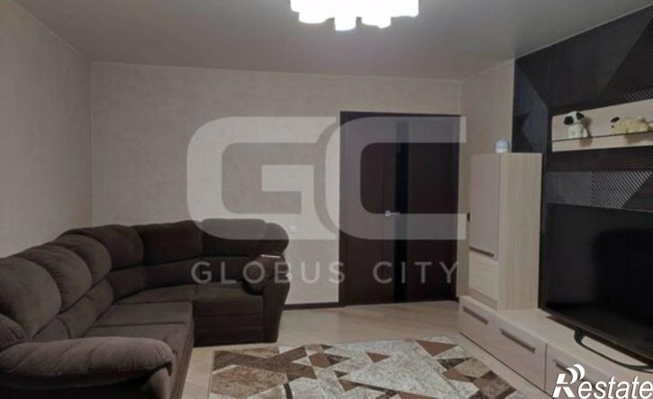 3-комн квартира ул Тютчева, 1,  д. 1