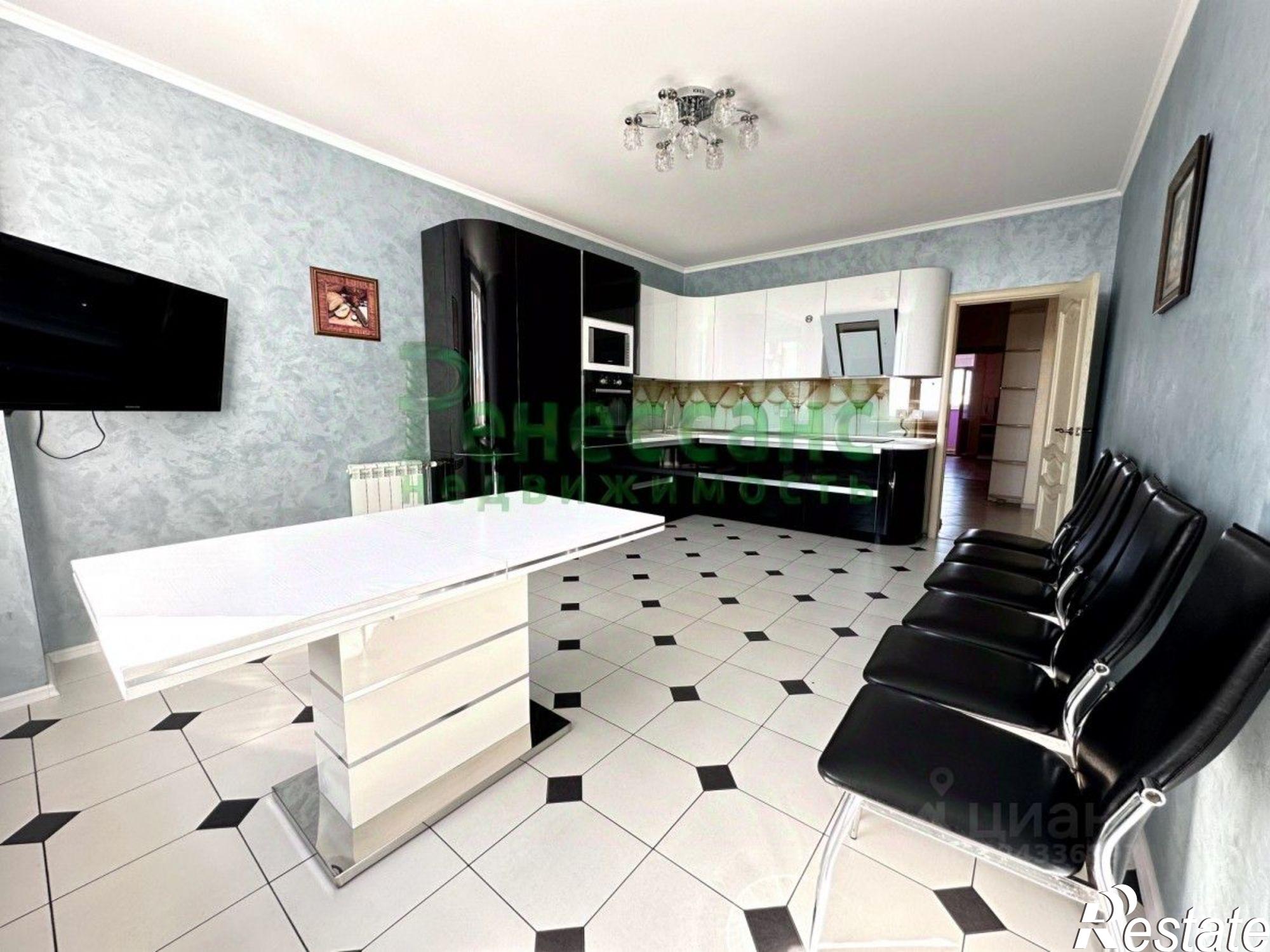 Сдать квартиру за 45 000 рублей на ул Красина, 26