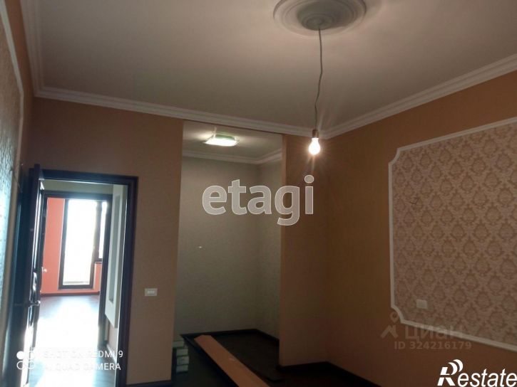 3-комн квартира улица 7-я Линия, 15,  д. 15