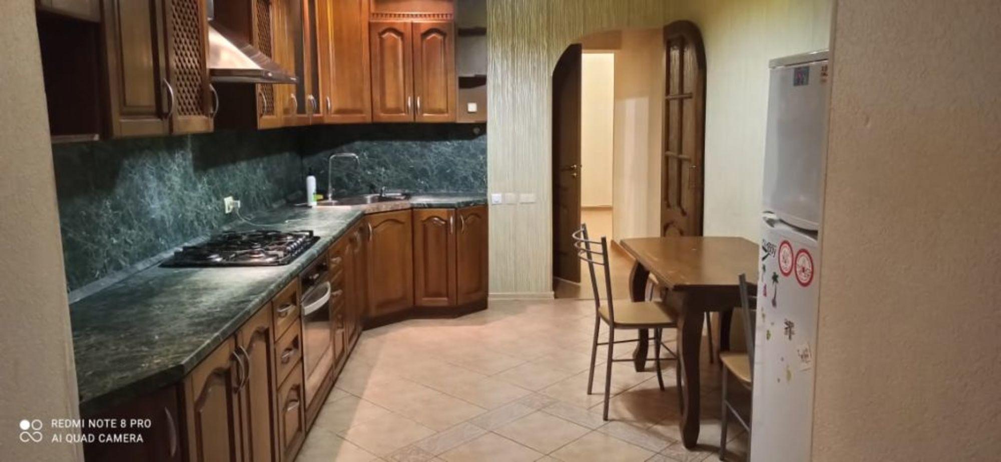 Купить квартиру за 5 900 000 рублей на 9 Января ул, 48