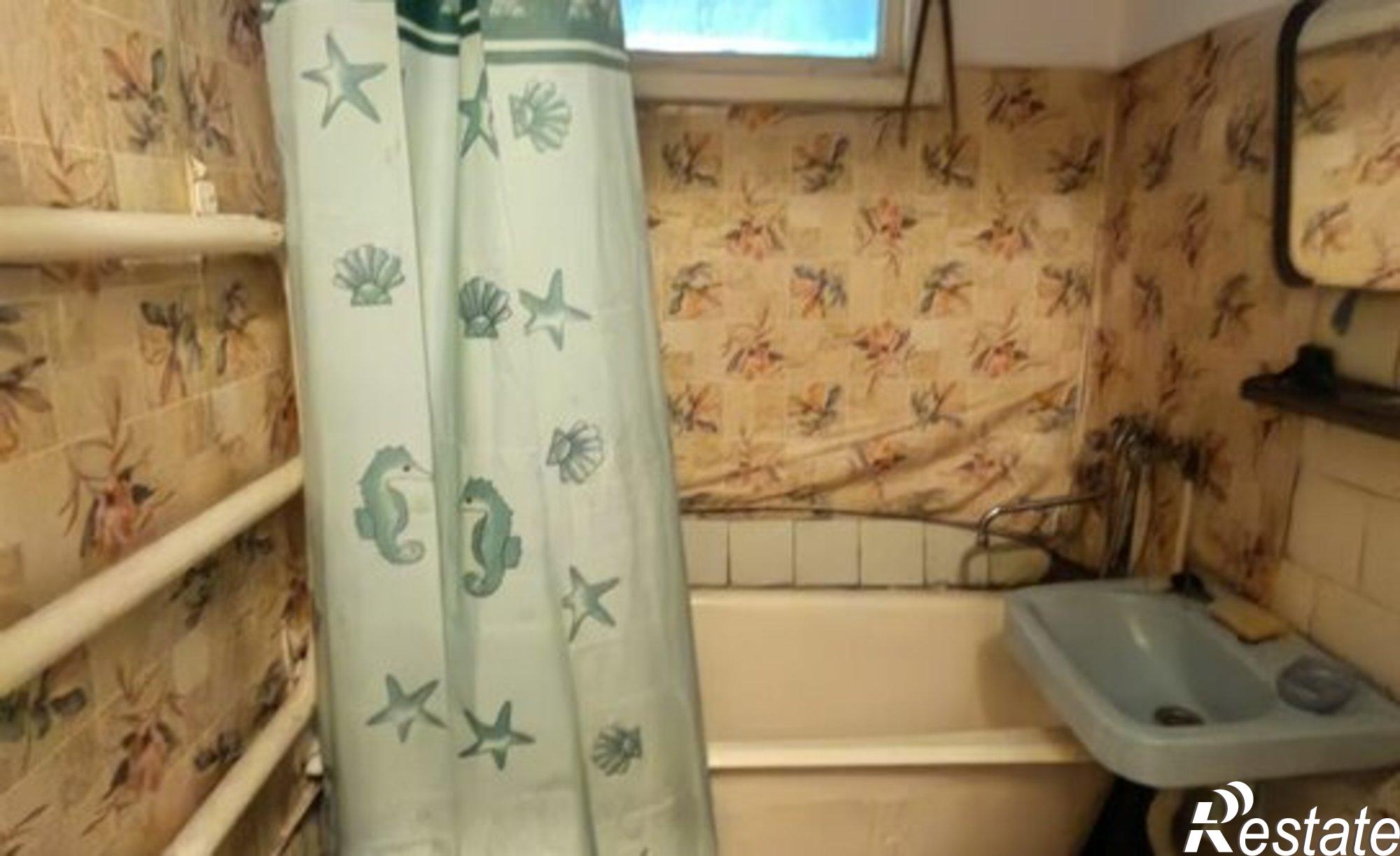 Купить квартиру за 2 300 000 рублей на ул Калинина, 60