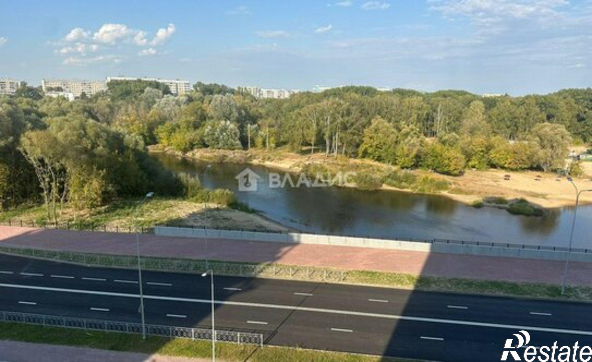 Купить квартиру за 4 100 000 рублей на улица Братьев Ткачёвых, 15к3