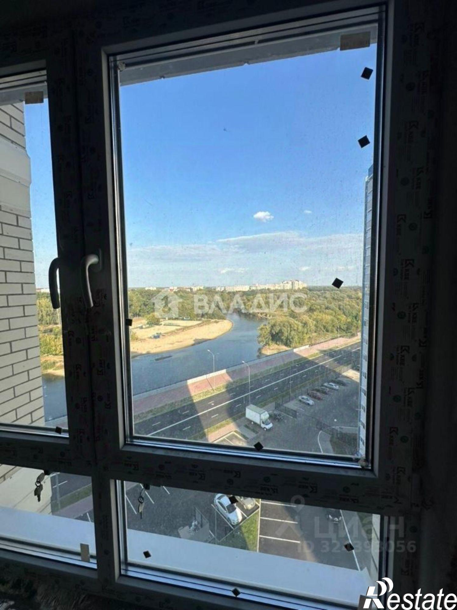 Купить квартиру за 4 100 000 рублей на улица Братьев Ткачёвых, 15к3