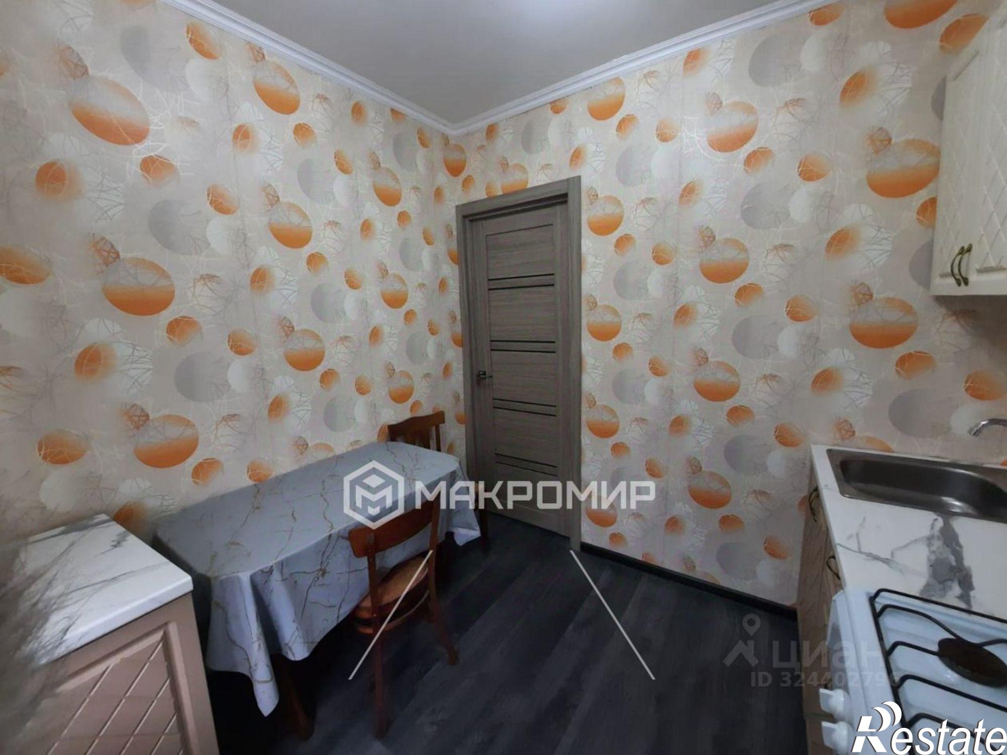 Сдать квартиру за 17 000 рублей на улица Менжинского, 4