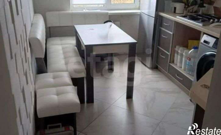 3-комн квартира улица Костычева, 39А,  д. 39А