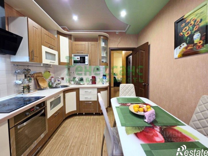 3-комн квартира улица Тельмана, 66 к7,  д. 66 к7