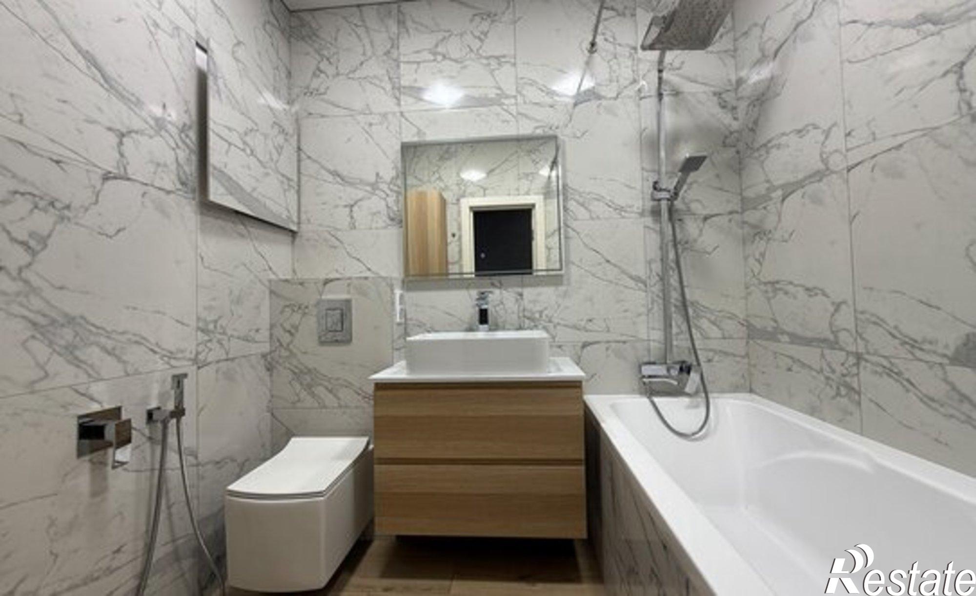 Купить квартиру за 8 900 000 рублей на улица Войстроченко А.Ф., 8