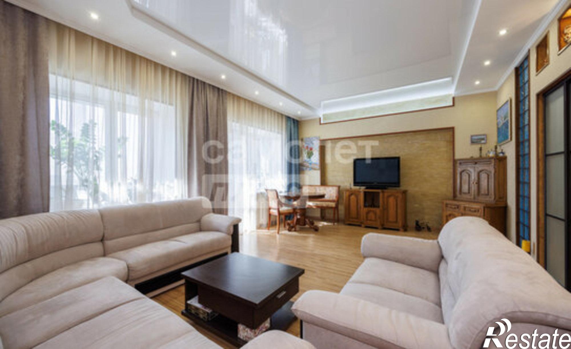 Купить квартиру за 11 300 000 рублей на Бежицкая улица, 1 к1