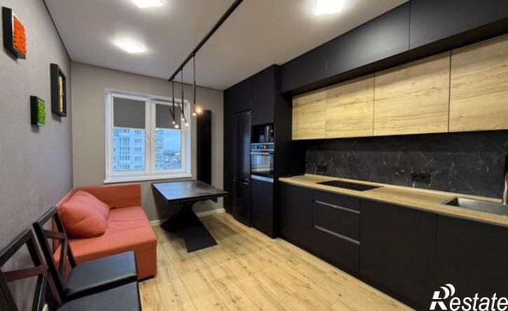 2-комн квартира улица Войстроченко А.Ф., 8,  д. 8