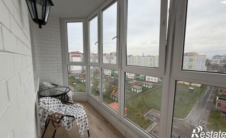 2-комн квартира улица Войстроченко А.Ф., 8,  д. 8