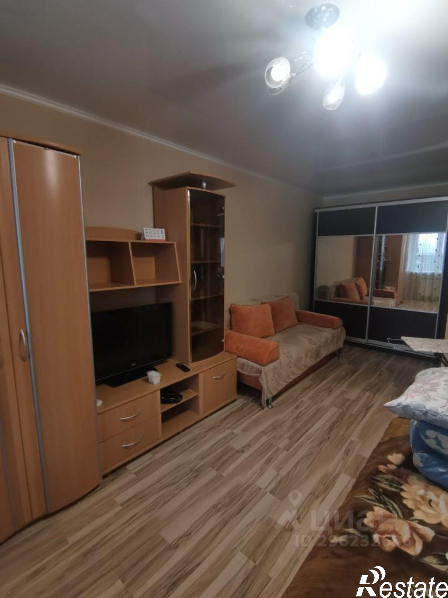 Сдать квартиру за 15 000 рублей на ул Кольцова, 15