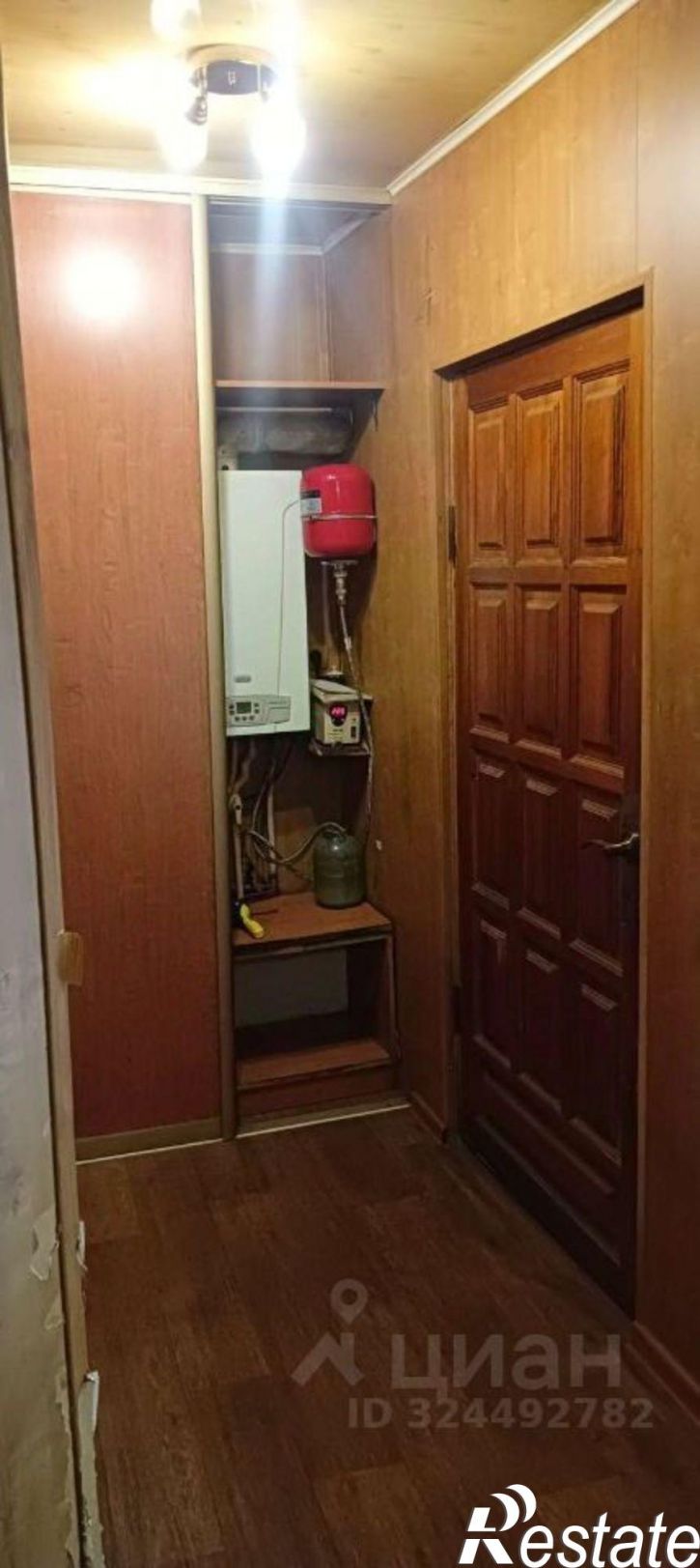 2-комн квартира улица Космонавтов, 33,  д. 33