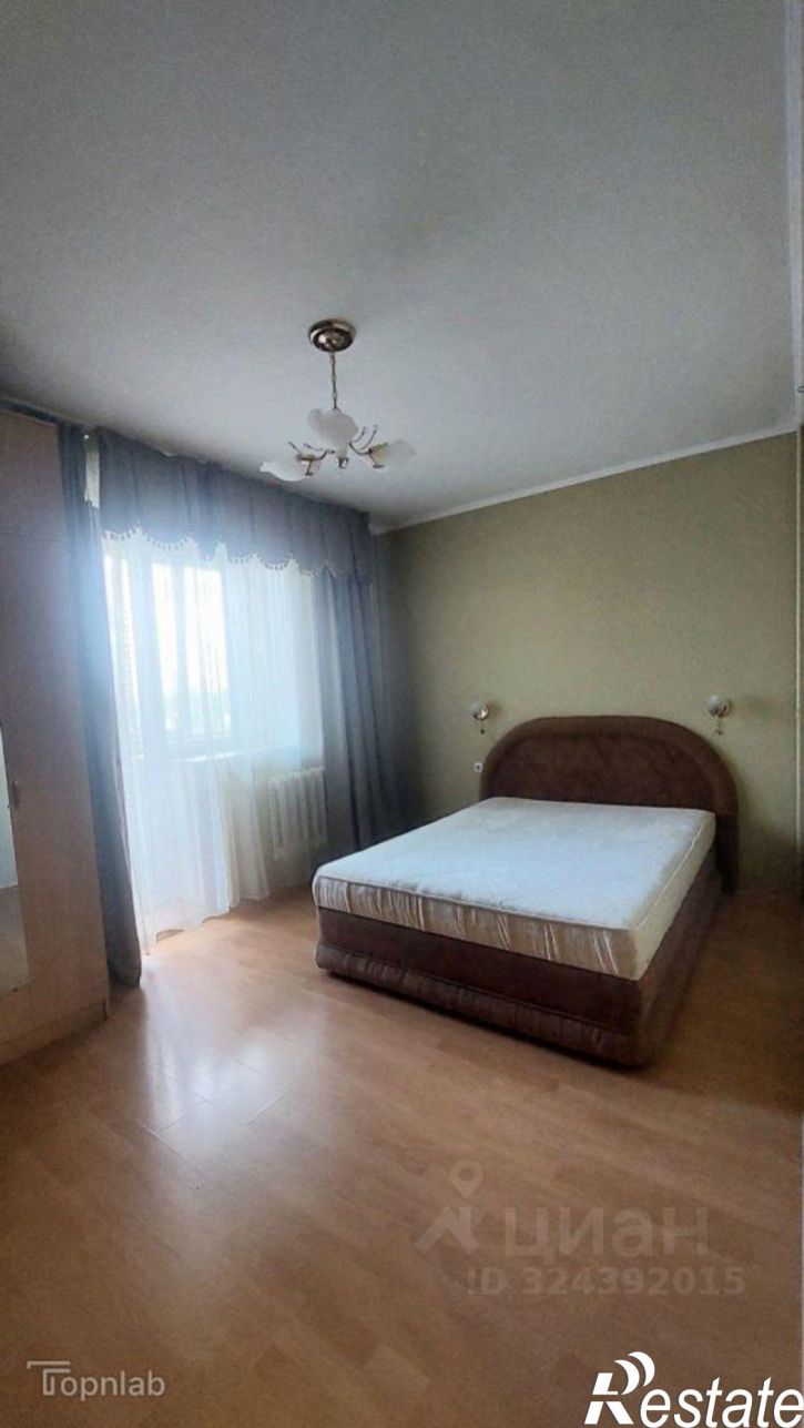 3-комн квартира Авиационная улица, 34,  д. 34