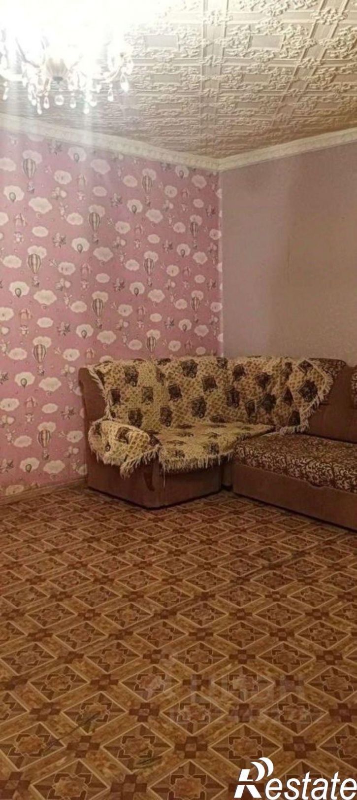 2-комн квартира улица Космонавтов, 33,  д. 33