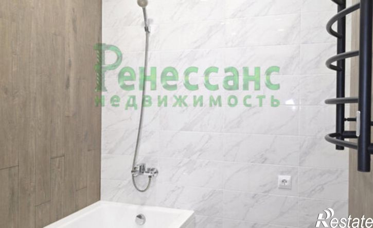 3-комн квартира улица Горбатова, 18,  д. 18