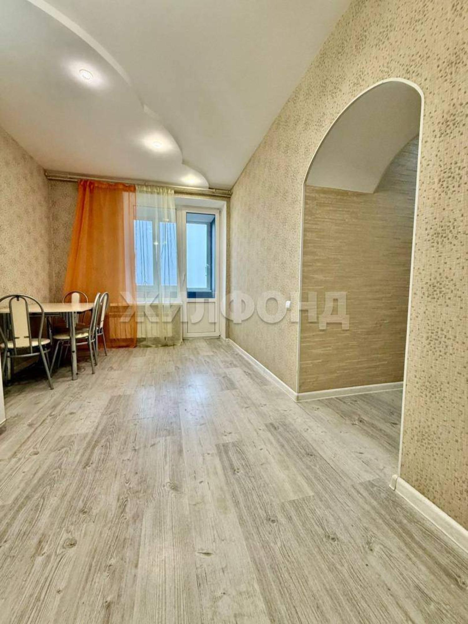 Купить квартиру за 9 240 000 рублей на Рославльская улица, д.9