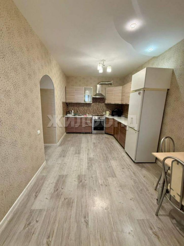 2-комн квартира Рославльская улица, д.9