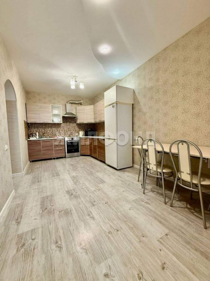 2-комн квартира Рославльская улица, д.9