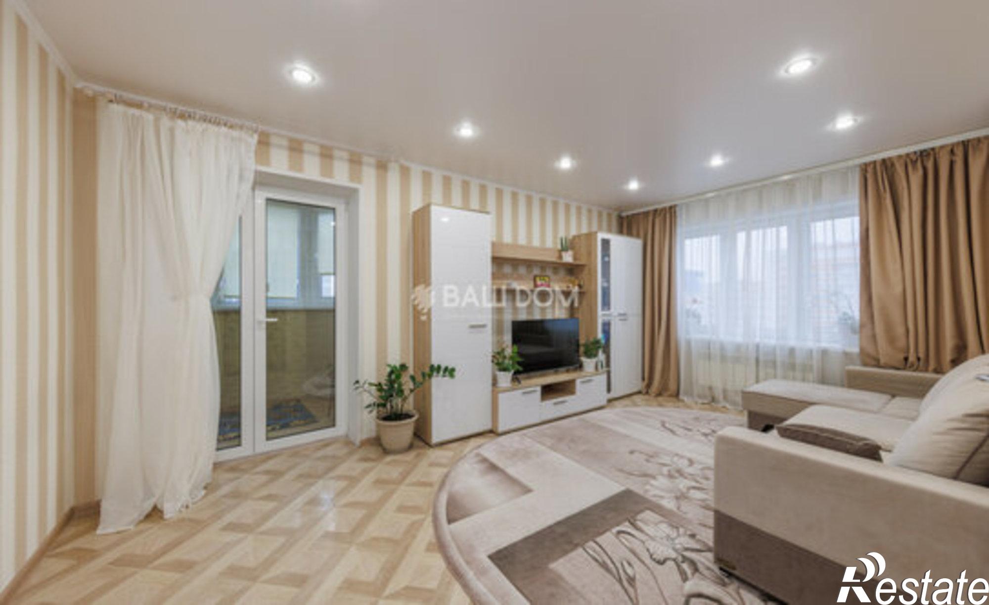 Купить квартиру за 6 300 000 рублей на улица Комарова, 55