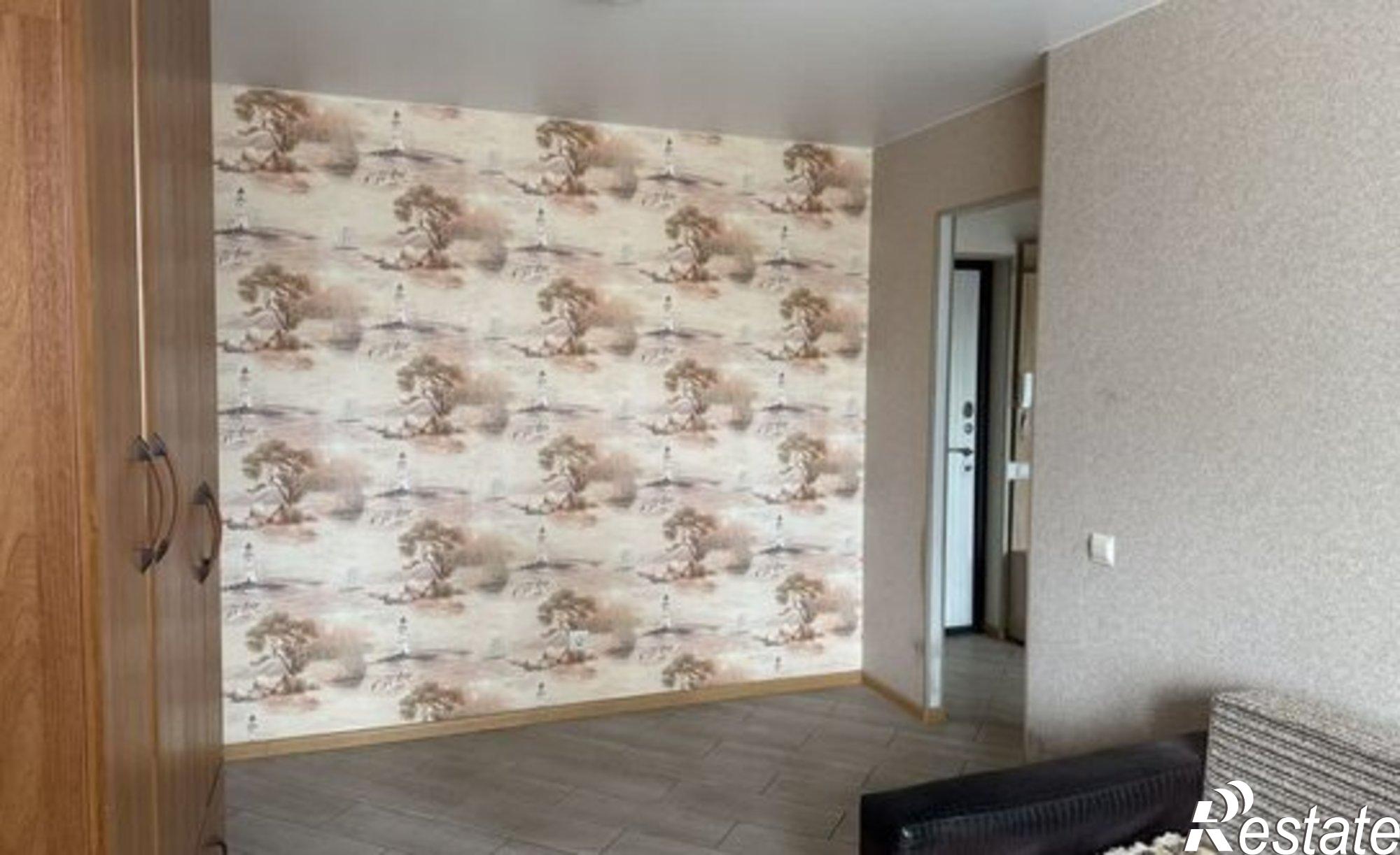 Купить квартиру за 4 100 000 рублей на ул Комарова, 49