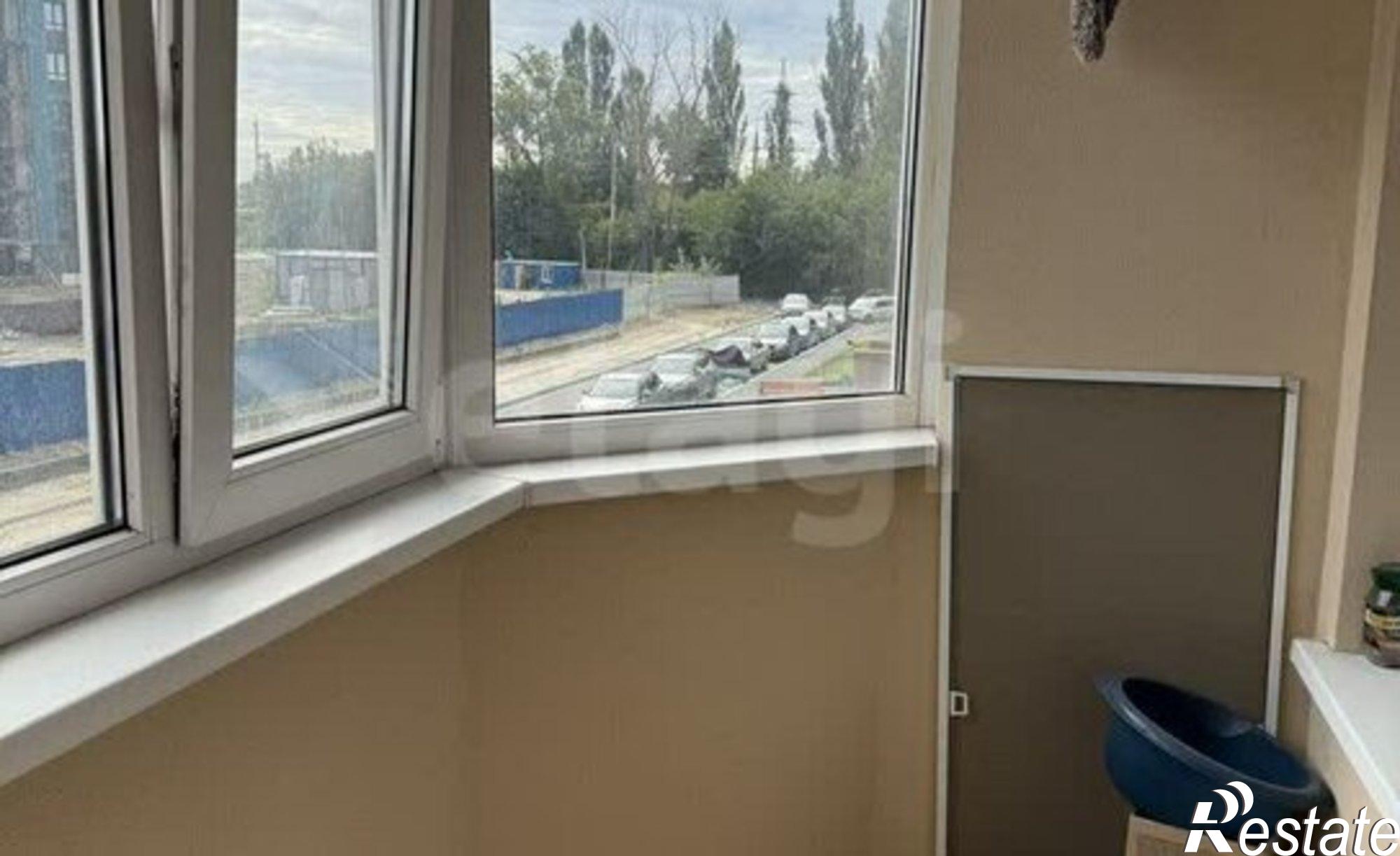 Купить квартиру за 4 100 000 рублей на ул Комарова, 49