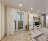 2-комн, 61кв м, этаж 15/19 улица Комарова, 55