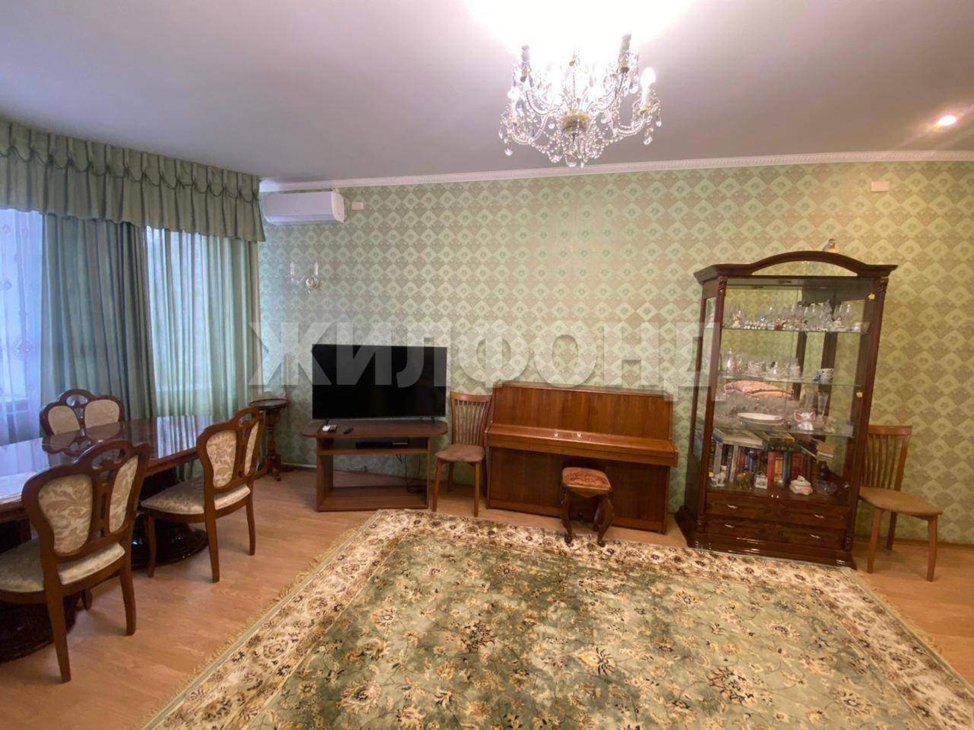 Купить квартиру за 8 000 000 рублей на Дуки улица, д.62