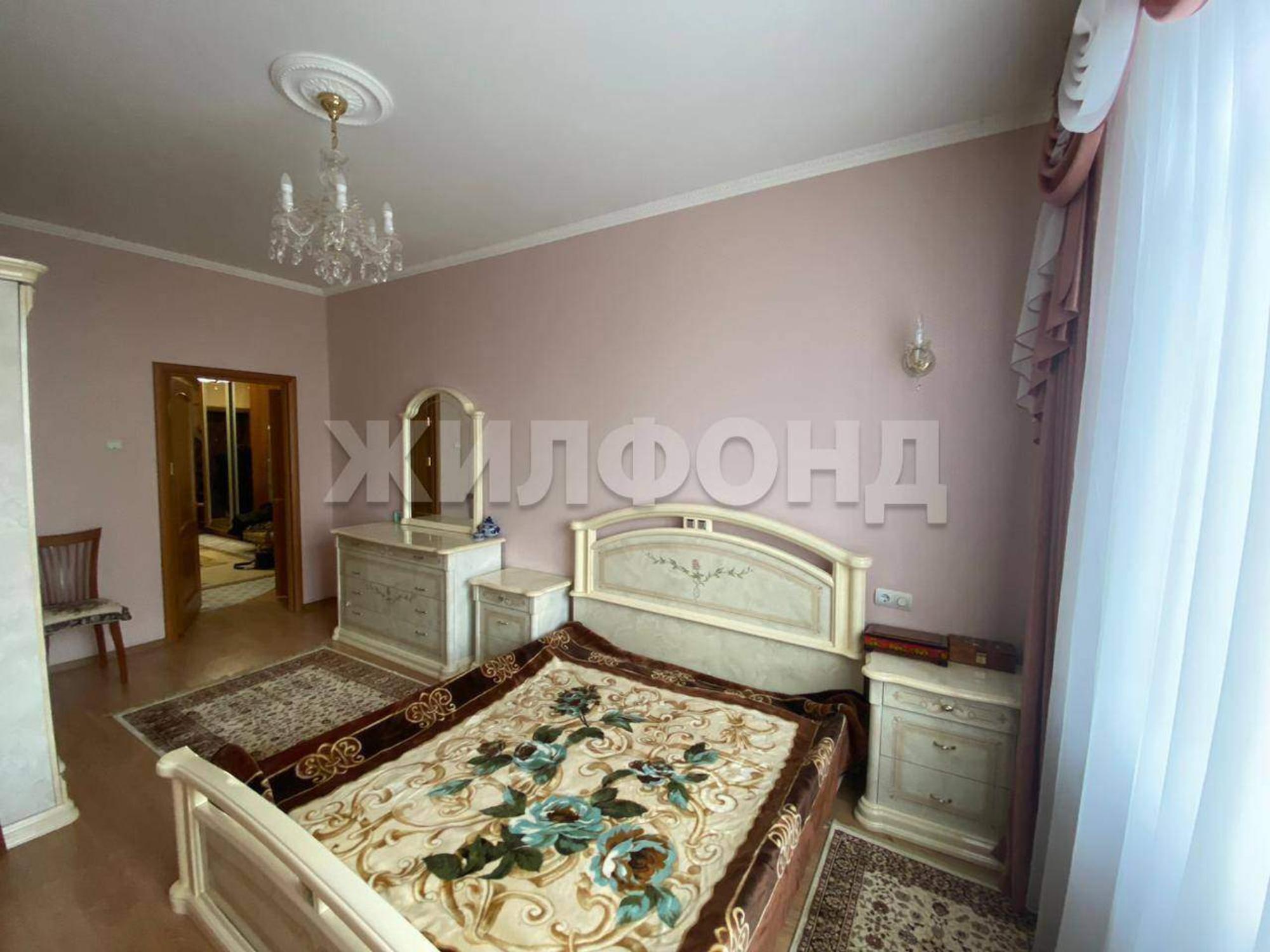 Купить квартиру за 8 000 000 рублей на Дуки улица, д.62