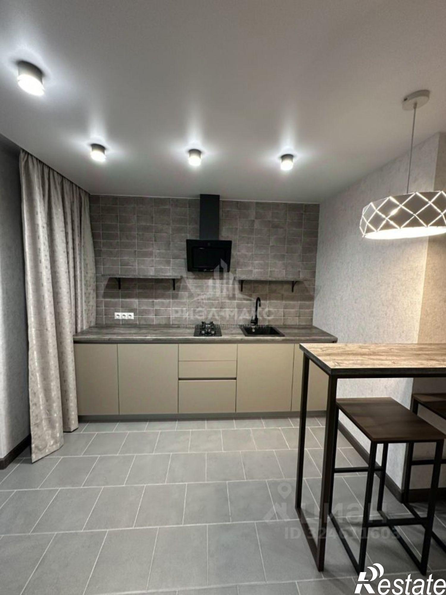 Сдать квартиру за 30 000 рублей на улица имени О.Н. Строкина, 7