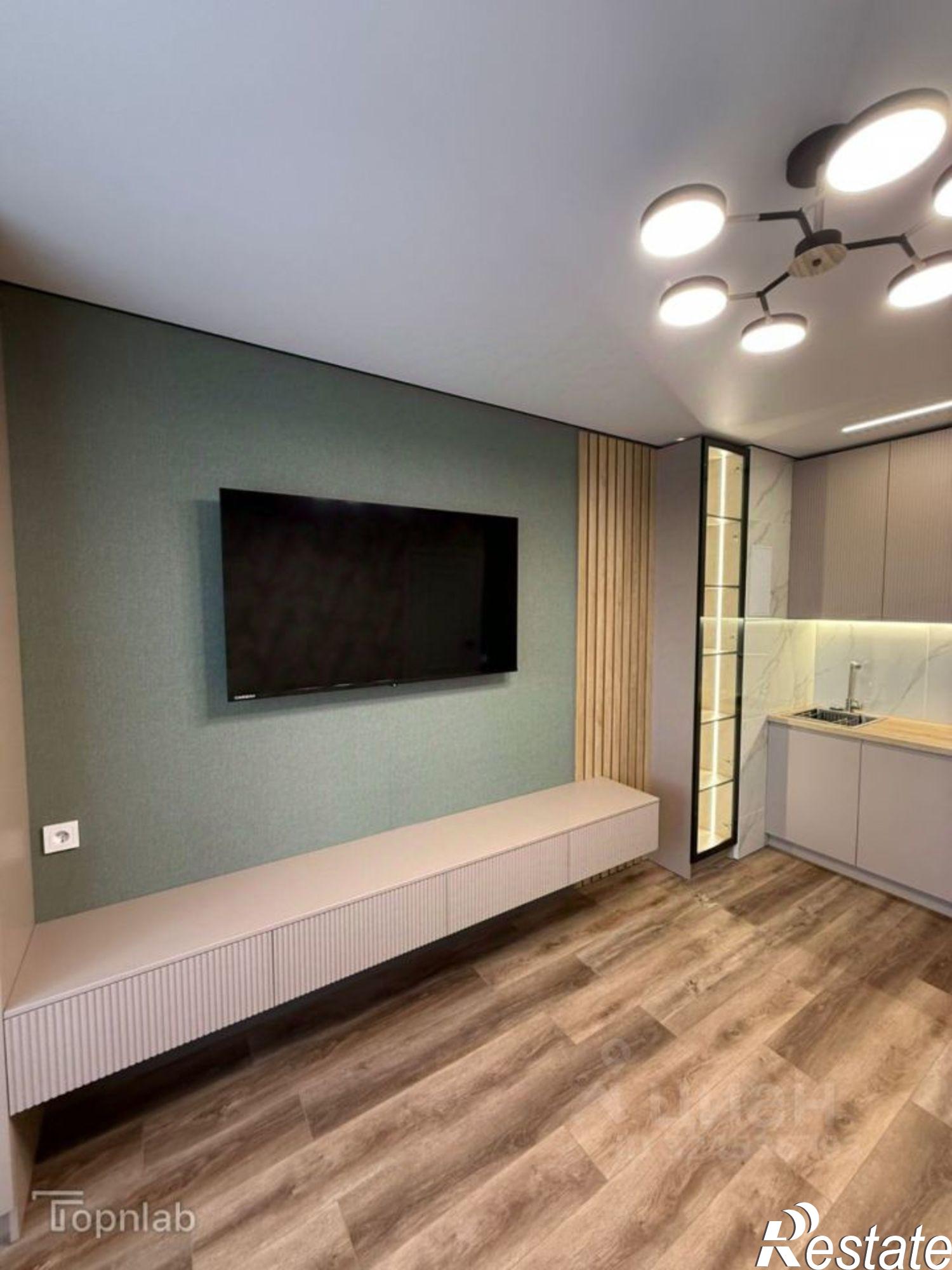 Сдать квартиру за 30 000 рублей на улица А. К. Толстого, 3А