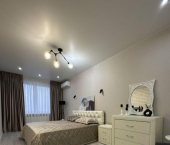 1-комн, 42кв м, этаж 11/17 улица Горбатова, 18