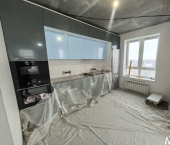 2-комн, 61кв м, этаж 8/19 ул Комарова, 41