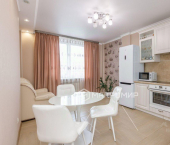 1-комн, 56кв м, этаж 8/17 улица Красина, 26