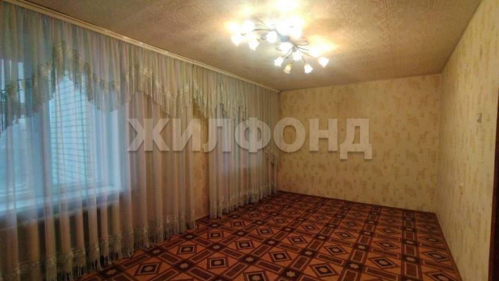 3-комн квартира Унечская улица, д.99