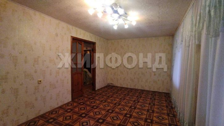 3-комн квартира Унечская улица, д.99