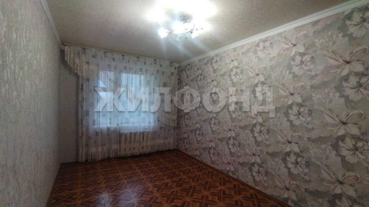 3-комн квартира Унечская улица, д.99