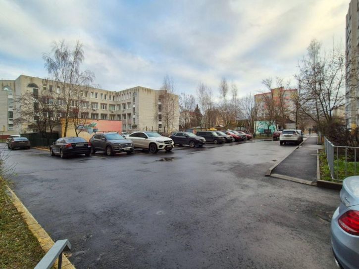 3-комн квартира Димитрова ул, 58