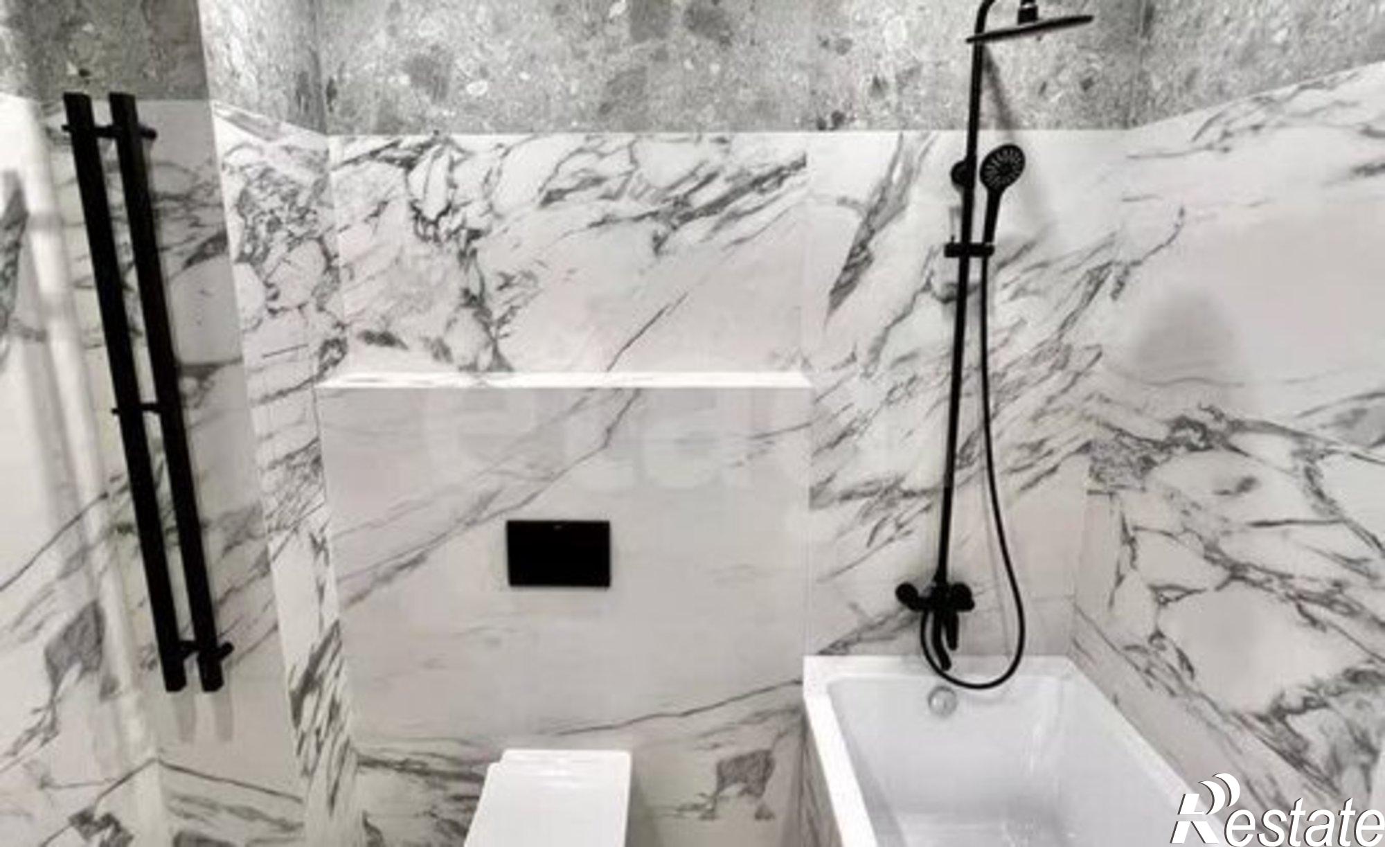 Купить квартиру за 6 100 000 рублей на улица Ульянова, 24