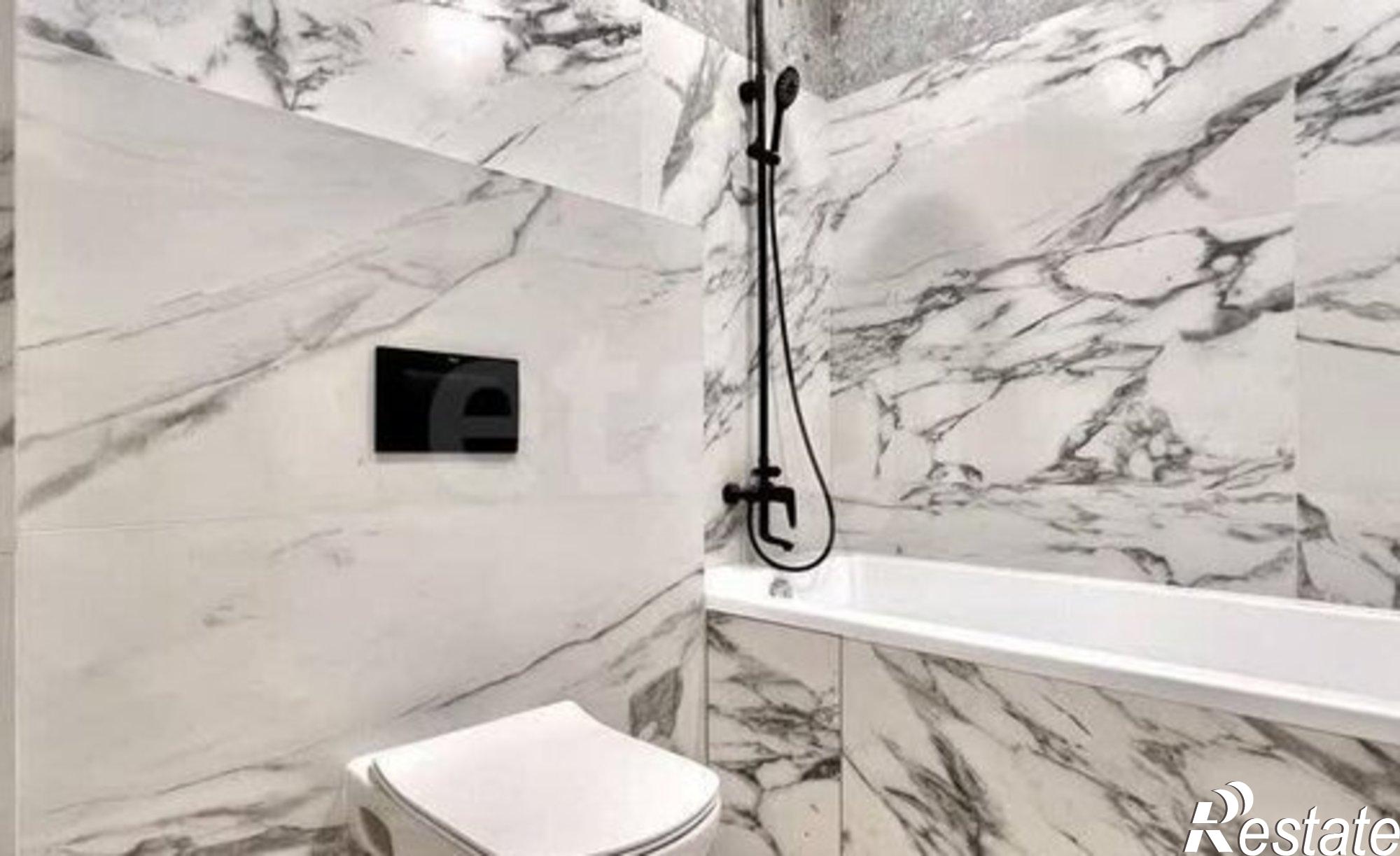 Купить квартиру за 6 100 000 рублей на улица Ульянова, 24