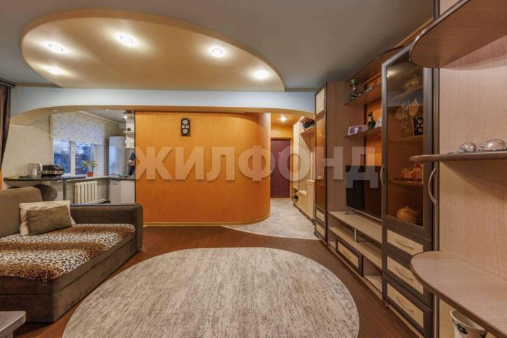 3-комн квартира 22 съезда КПСС улица, д.33