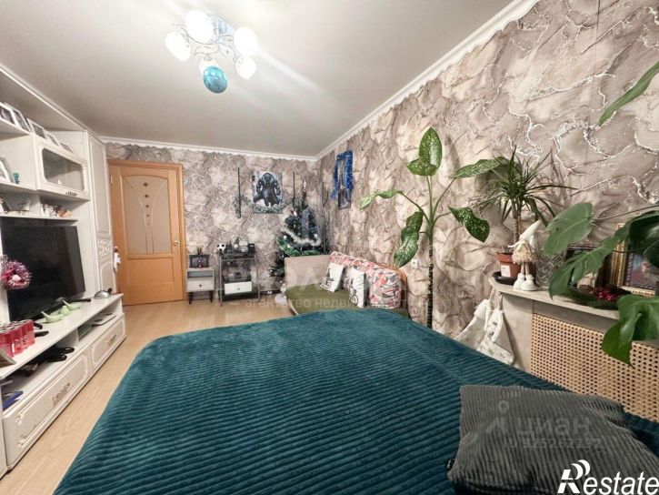 2-комн квартира Унечская улица, 99,  д. 99
