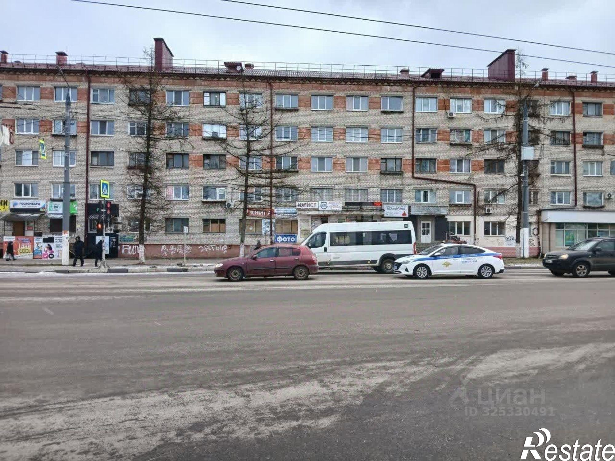 Сдать комнату за 10 000 рублей на ул 3 Интернационала, 1