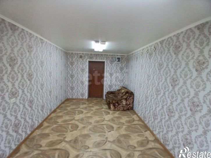 Комната ул 3 Интернационала, 1,  д. 1