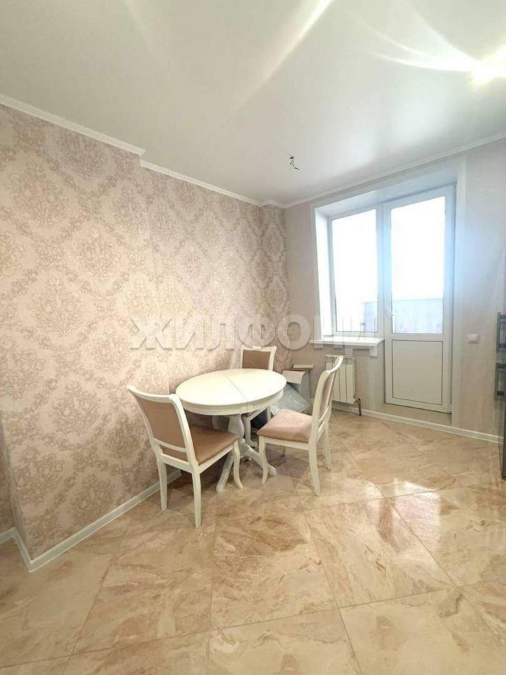 2-комн квартира Горбатова улица, д.24